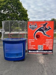 Dunk Tank With Window